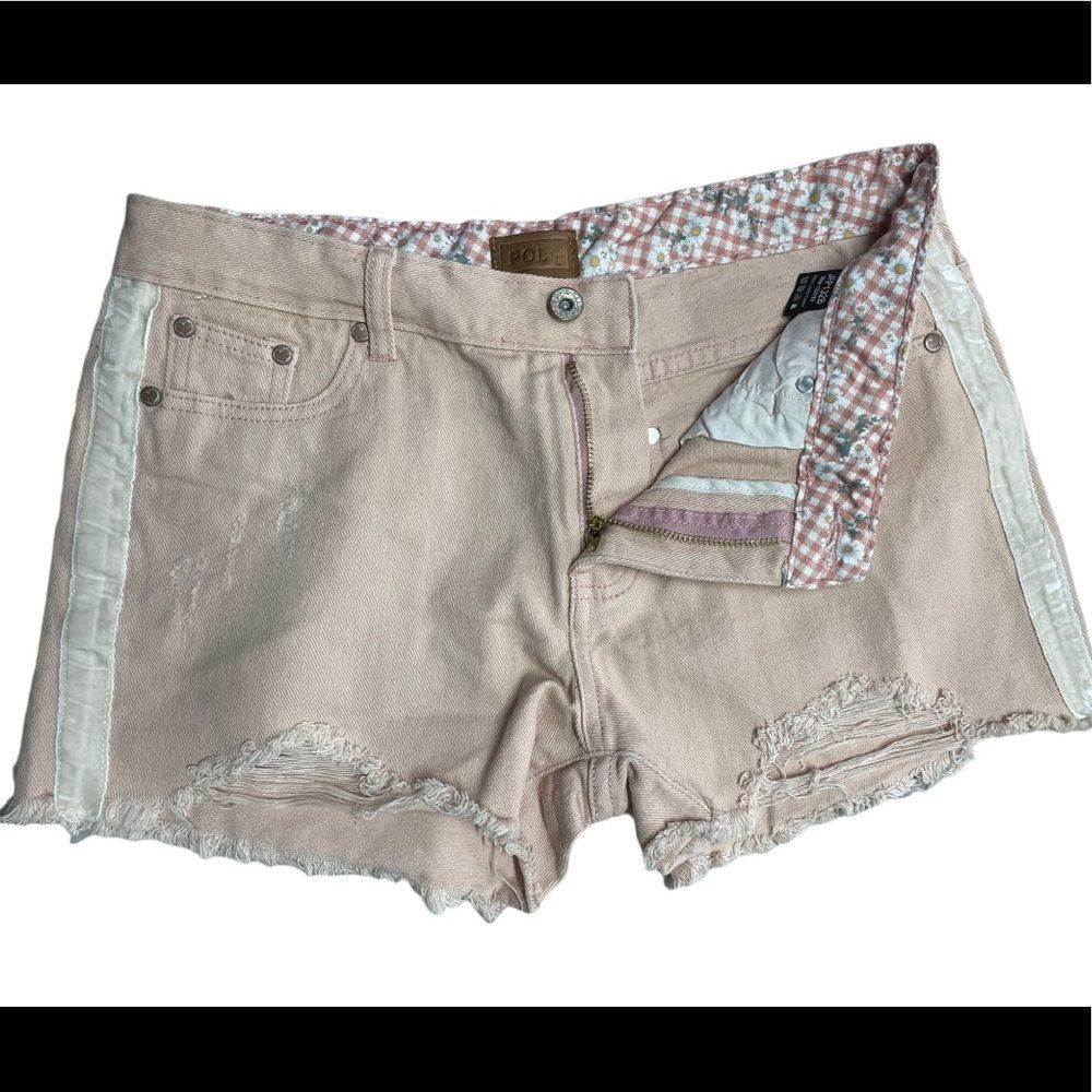 𝅺pol Pink denim shorts size large